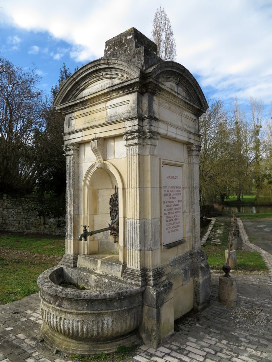 fontaine-thire