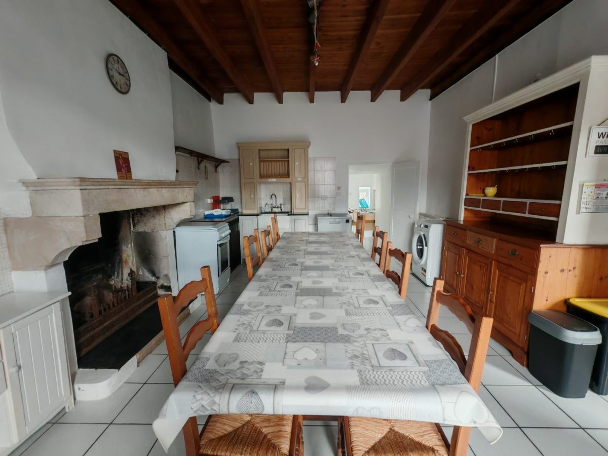 7a941695-e659-41d6-97d7-6730139a8a11