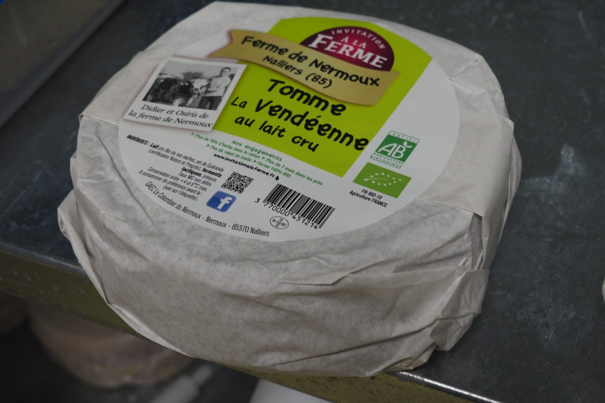 Ferme-Nermoux-Nalliers-fromagerie-fromage (1)