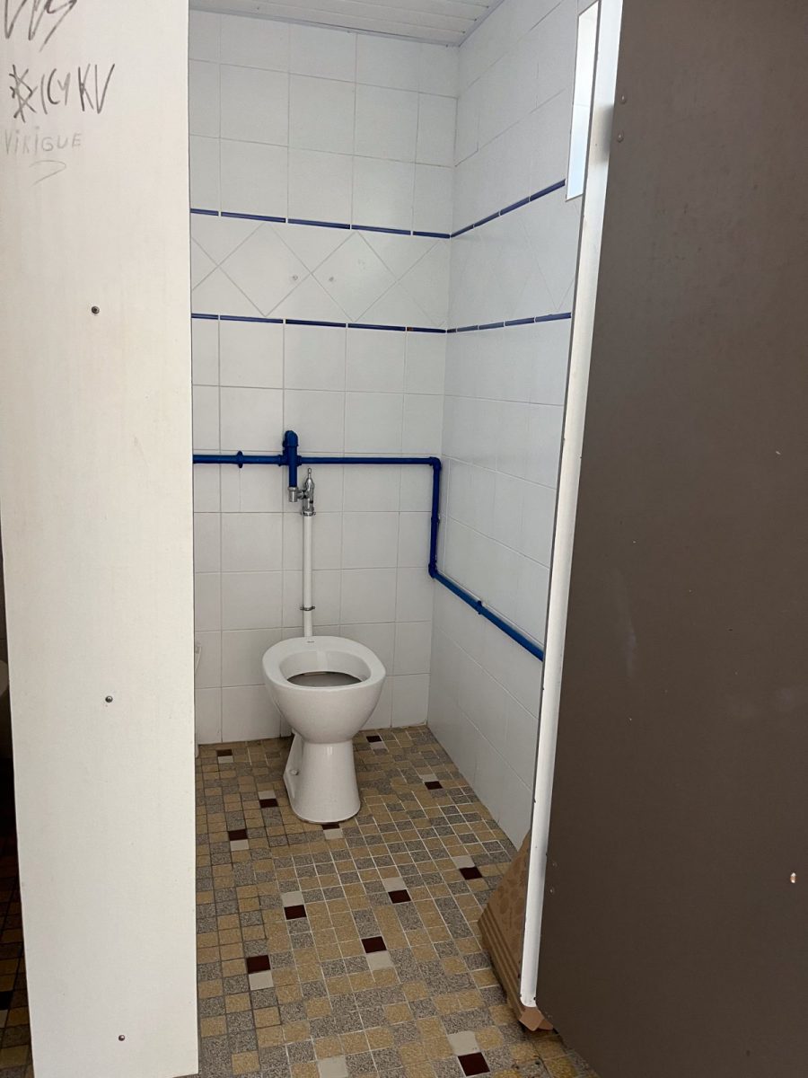 Toilettes publiques -Belugas – La Faute-sur-Mer (1)