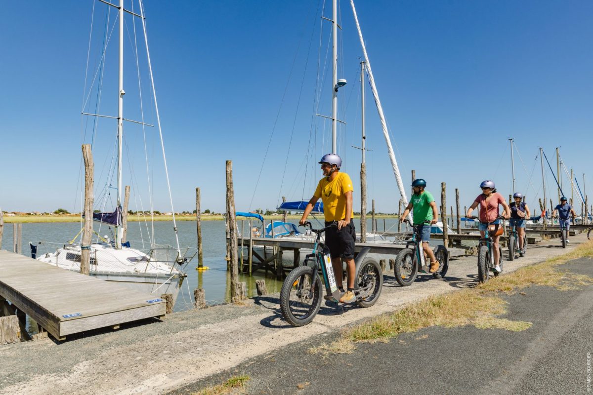 Trottinettes-electriques_L’Aiguillon-la-Presqu’ile_Vendee du Sud Attractivite – Vendee Expansion – © Simon Bourcier_68