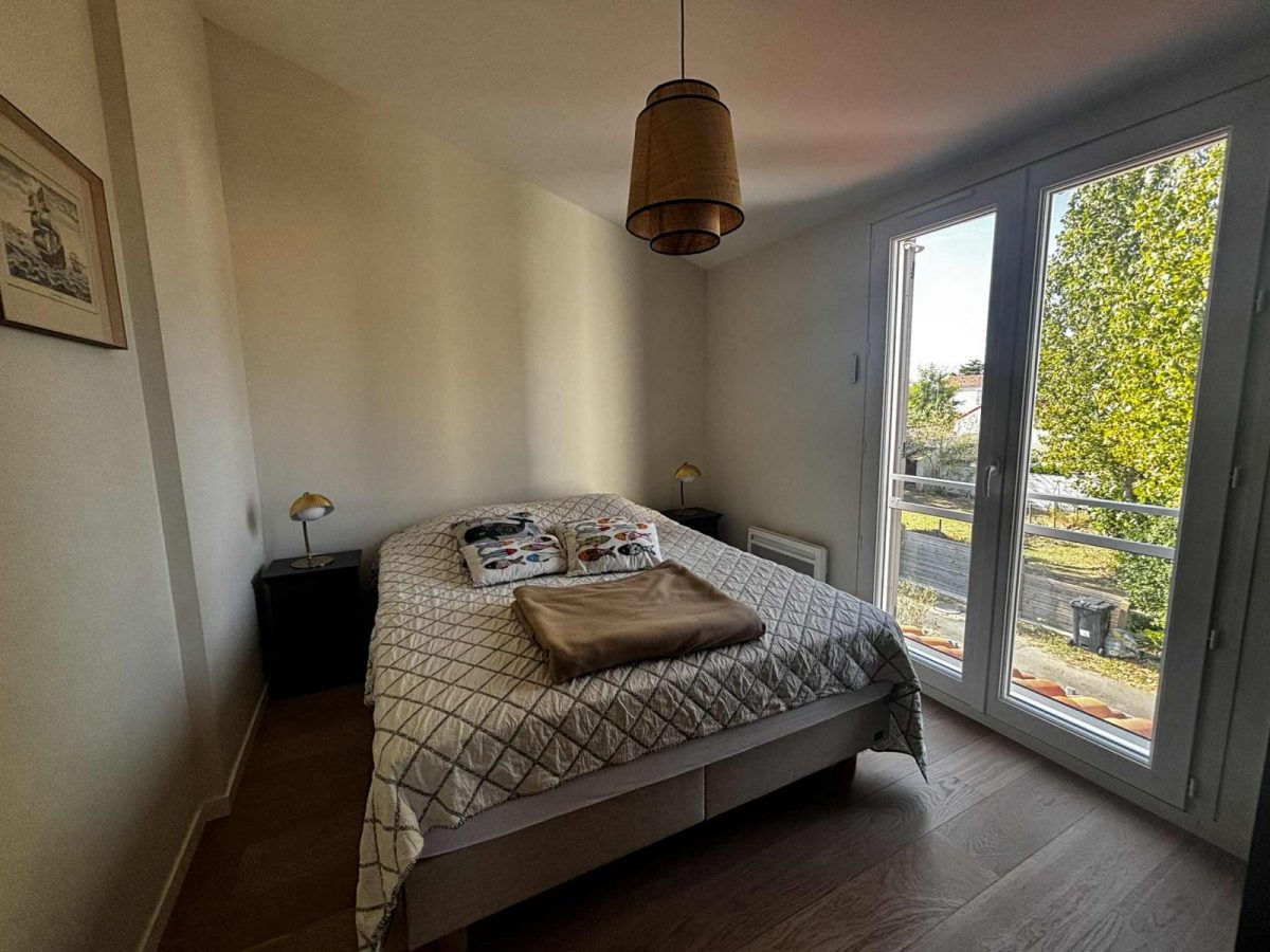 Vg-4Rs-E-fcc1d657a16145a5b719f15824813dde