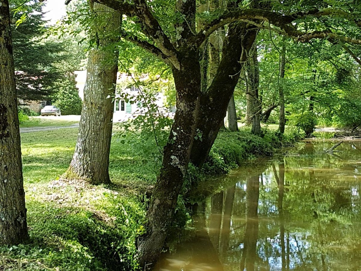 accueil bord de rivière